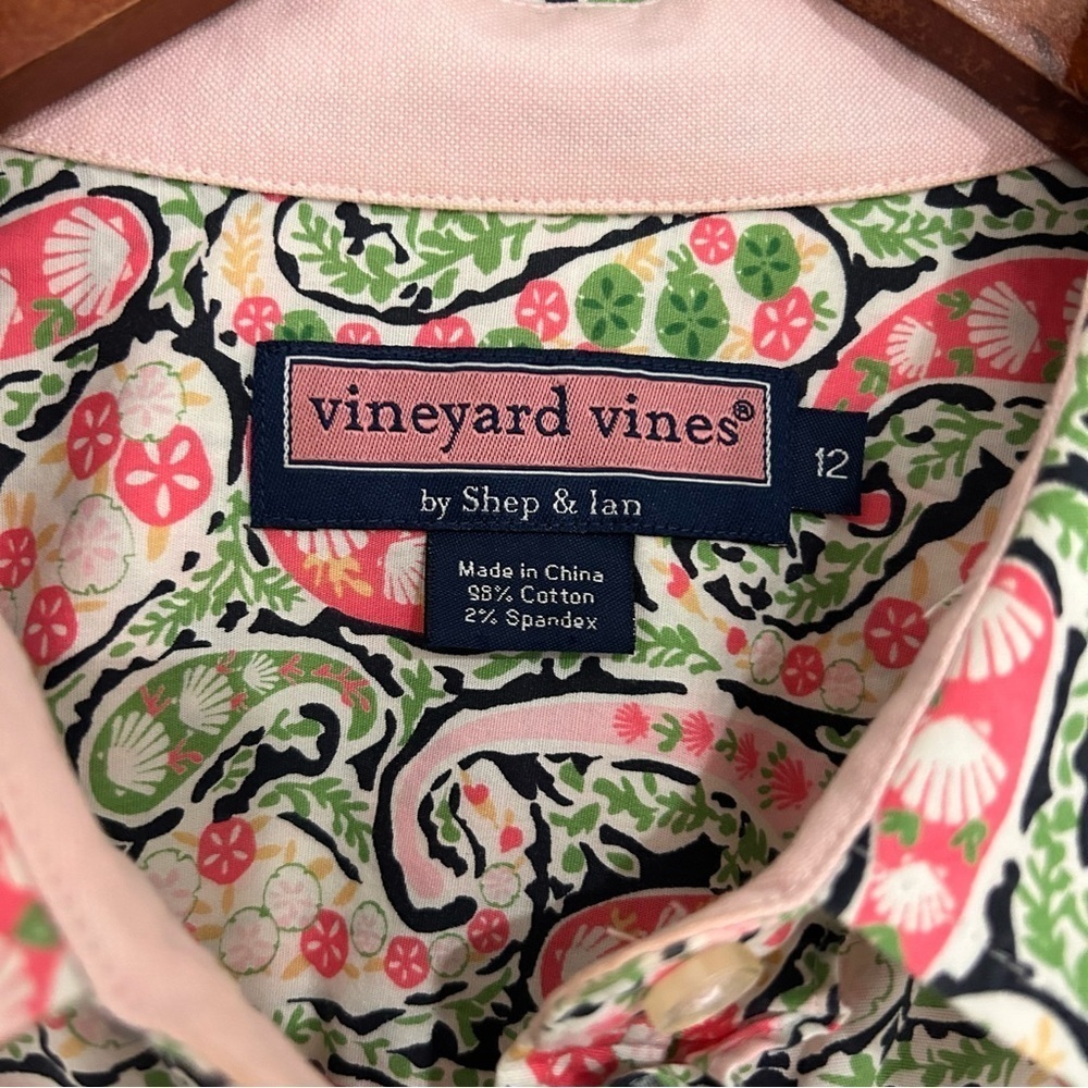 Vineyard Vines Paisley Button-Up Top Size 12 - Picture 6 of 8